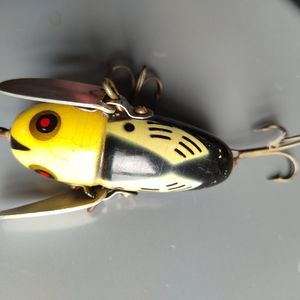 Vintage fishing lure, Heading crazy crawler